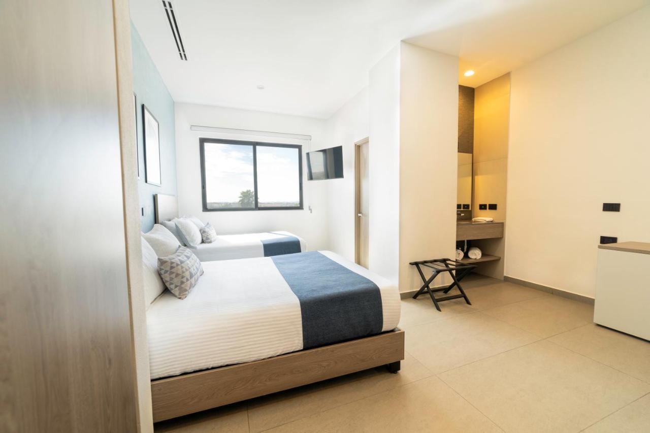 Th Hotel & Vivienda Tepatitlan de Morelos Exterior photo